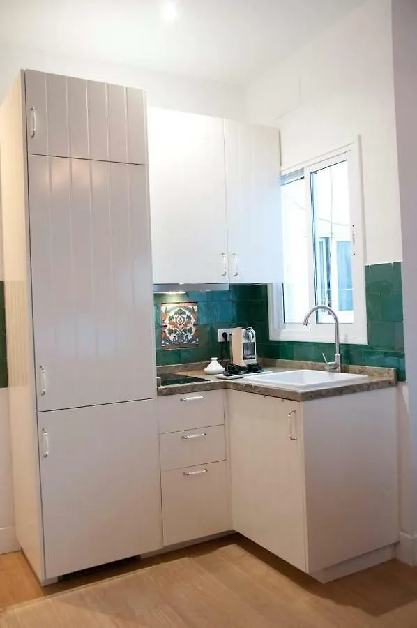 Calle San Bernardo, 9 Hotel Seville Apartment